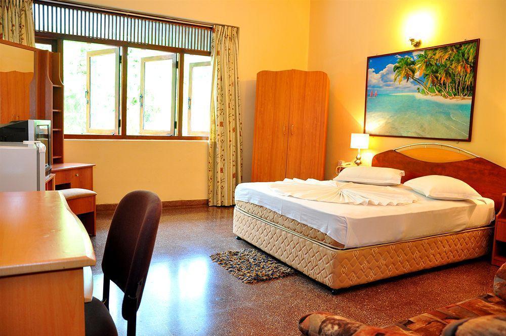 Milano Tourist Rest Hotel Anuradhapura Exterior foto