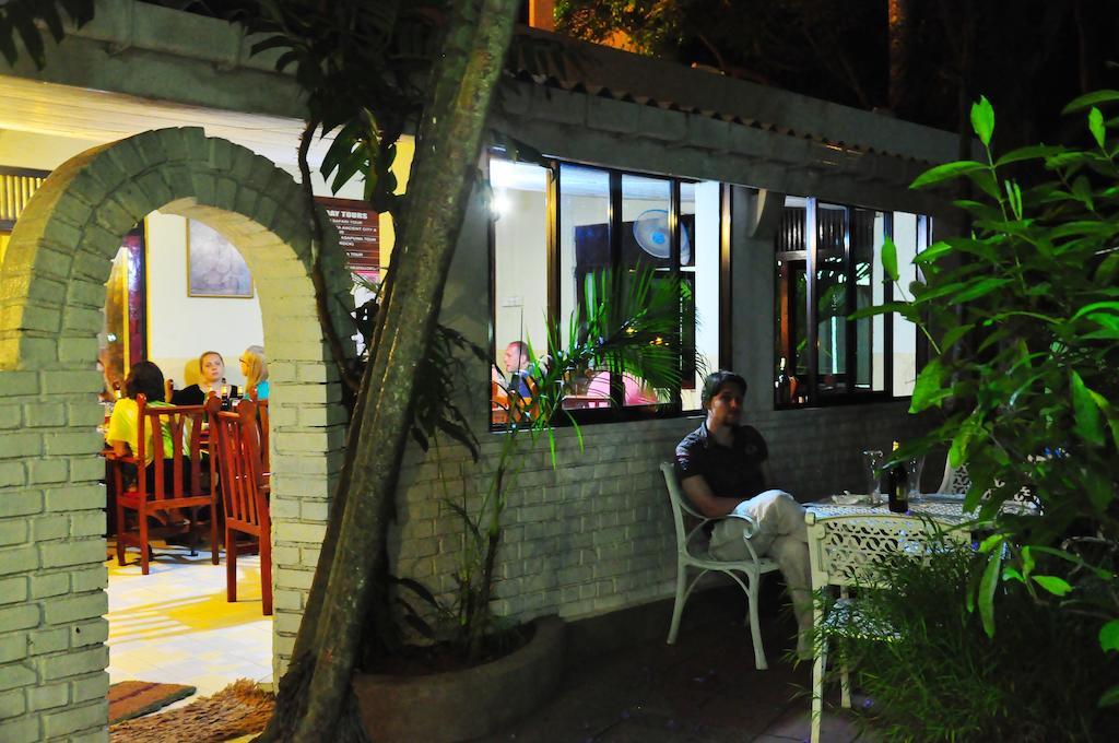 Milano Tourist Rest Hotel Anuradhapura Exterior foto