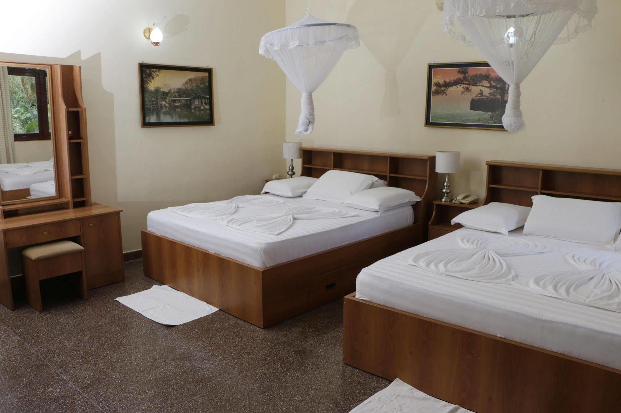 Milano Tourist Rest Hotel Anuradhapura Exterior foto